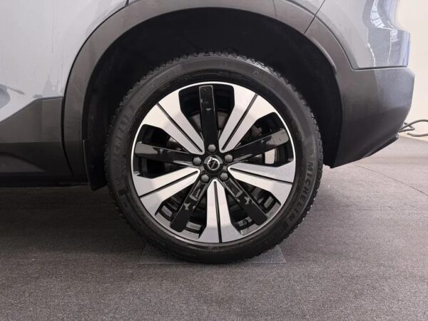 Volvo XC40 Recharge Plus LED