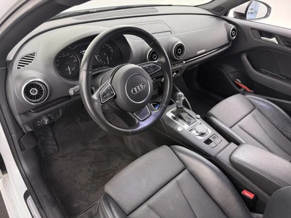 Photo 5 of 24 of WAUZZZ8V3FA168426 Audi A3 Sportback 1.4 e-tron PHEV Ambition Pro Line plus
