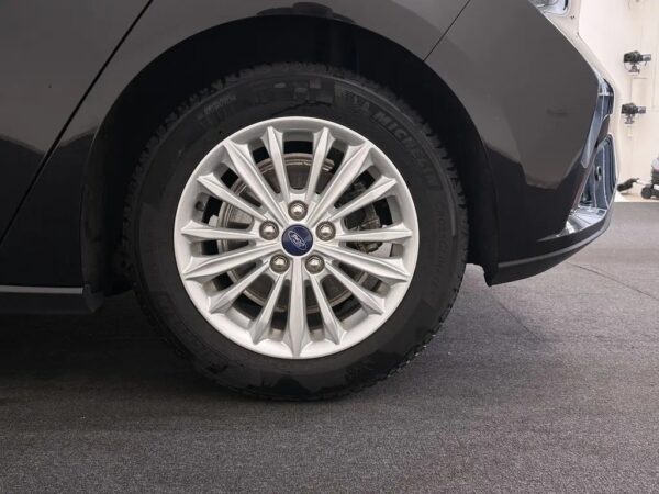 Ford Focus 1.0 EcoBoost Titanium Business