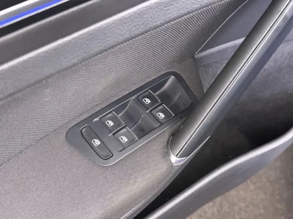 Volkswagen Golf 1.4 TSI GTE Connected Series