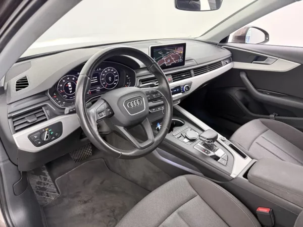 Audi A4 Limousine 2.0 TFSI S-Tronic Ultra Pro-Line