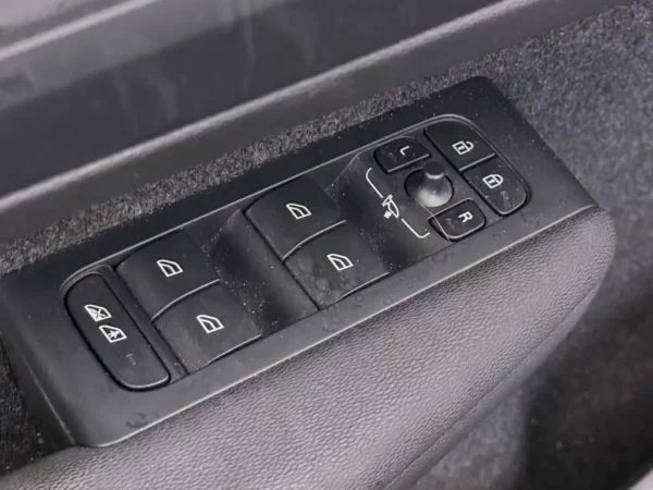 Volvo XC40 Recharge Plus LED