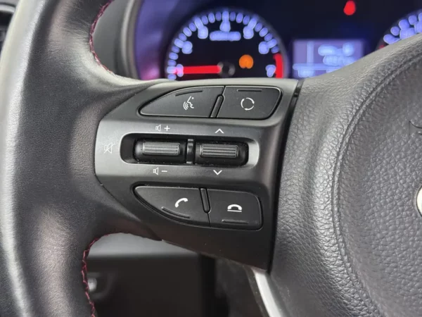 Photo 7 of 25 of KNAB3512AJT005777 Kia Picanto 1.2 CVVT GT-Line