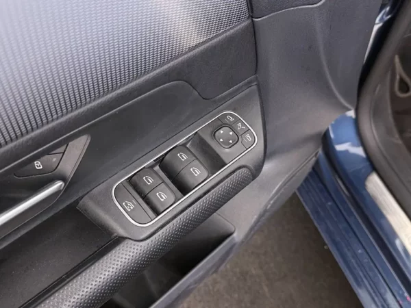 Mercedes-Benz B-Klasse 180 Advantage Aut. Sp.stoel