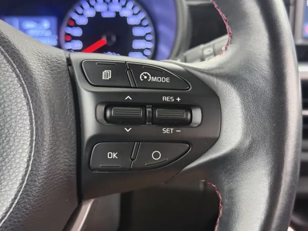 Photo 8 of 25 of KNAB3512AJT005777 Kia Picanto 1.2 CVVT GT-Line