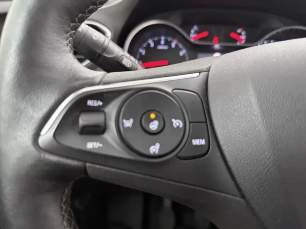 Opel Grandland X 1.2 Turbo Innovation