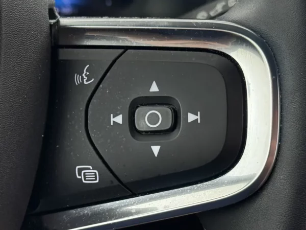 Volvo XC40 Recharge Plus LED