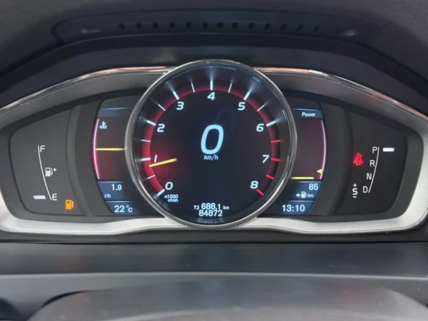Photo 9 of 23 of YV1FS45HBE2309207 Volvo S60 1.6 T3 Momentum Aut. Leder