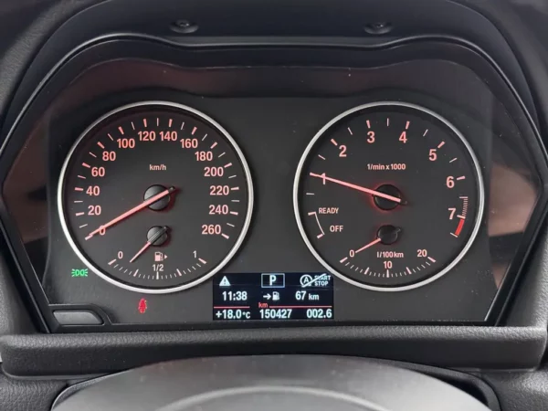 Photo 9 of 24 of WBA2A31050V957763 BMW 2 Serie Active Tourer 218i Executive Aut