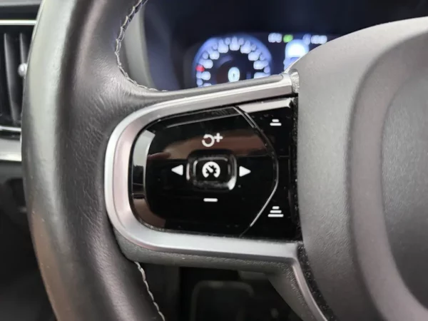 Volvo S60 2.0 B4 R-Design