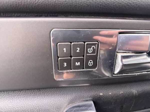 Land Rover Discovery 3.0 Aut. SDV6 HSE 7p.