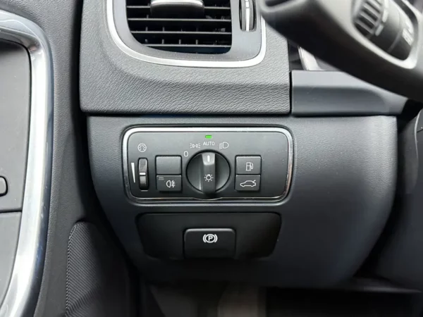 Volvo S60 1.5 T3 Aut. Summum