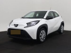 Toyota Aygo X 1.0 VVT-i MT Play