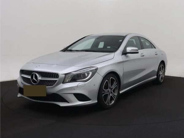 Photo 1 of 24 of WDD1173421N254709 Mercedes-Benz CLA-Klasse 180 Ambition