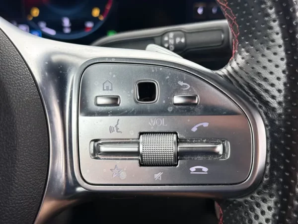 Photo 10 of 28 of WDD2470841J012995 Mercedes-Benz B-Klasse 180 Aut. Business Solution AMG