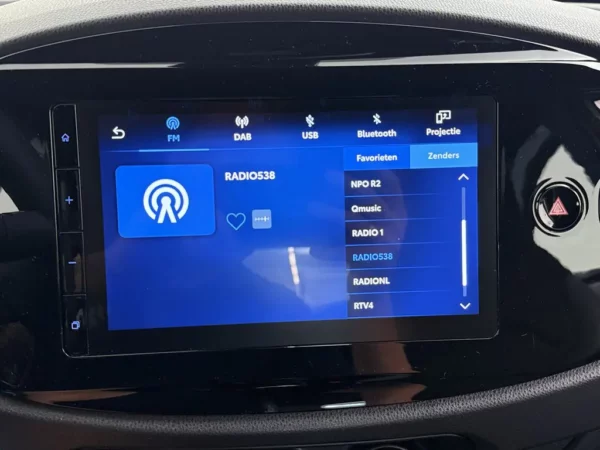 Toyota Aygo X 1.0 VVT-i MT Play
