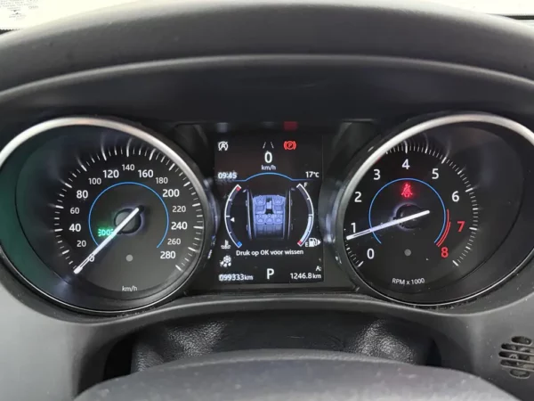 Jaguar F-Pace 2.0 Portfolio AWD 25t