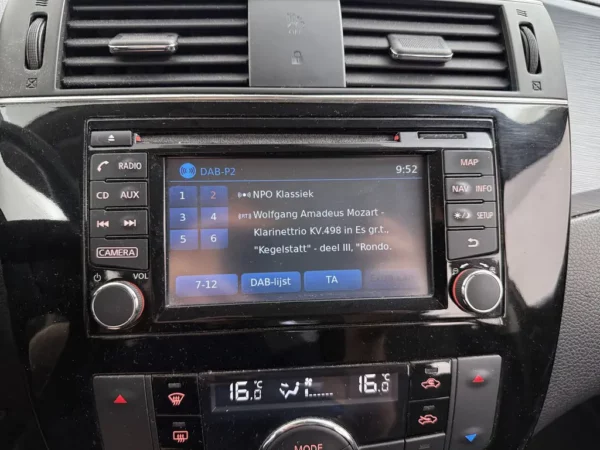 Photo 11 of 28 of VSKDDAC13U0026355 Nissan Pulsar 1.2 DIG-T Connect Edition