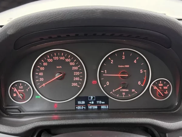 Photo 11 of 32 of WBAWY310900A77887 BMW X3 xDrive20d High Executive