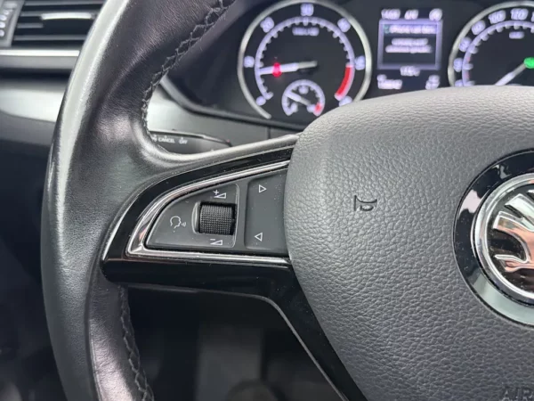 Skoda Superb 1.6 TDI AUT.