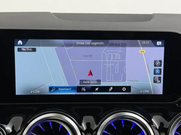 Mercedes-Benz GLA 250 AMG Line