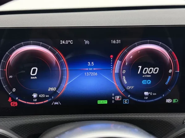 Mercedes-Benz A-Klasse 250 e Business Solution AMG Limited