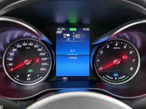 Photo 12 of 32 of W1N2539531V290493 Mercedes-Benz GLC 300e 4MATIC Premium Plus