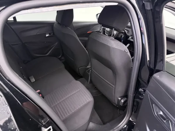 Photo 14 of 23 of VR3UPHNEKN5841733 Peugeot 208 1.2 PureTech Active Pack
