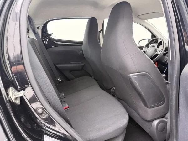 Photo 15 of 24 of VF3PSCFB5KR032553 Peugeot 108 1.0 e-VTi Blue Lease