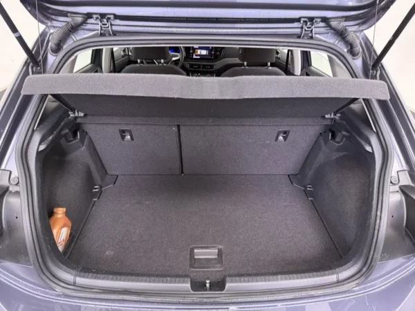 Photo 15 of 25 of WVWZZZAWZNU017170 Volkswagen Polo 1.0 TSI Life (5-drs Hatchb.)