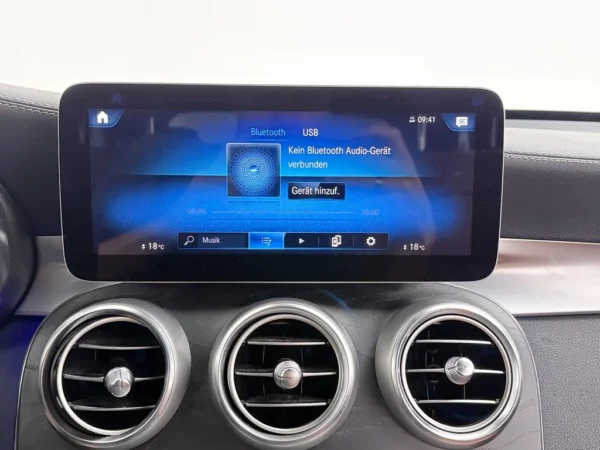 Photo 15 of 33 of W1N2539811V236801 Mercedes-Benz GLC 200 4MATIC Amg Premium Plus