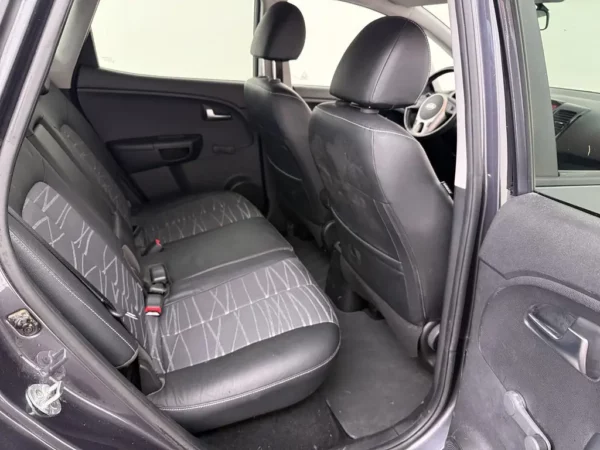 Kia Venga 1.4 CVVT First Edition