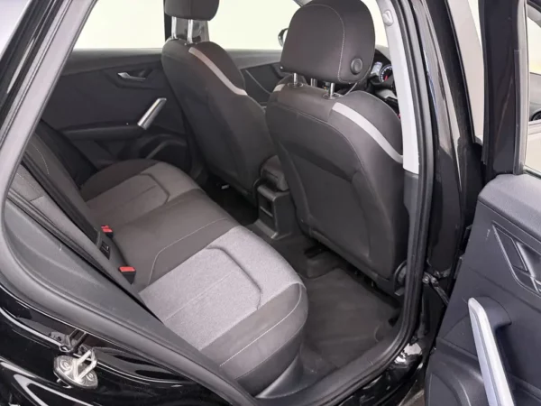 Photo 16 of 25 of WAUZZZGA6JA076735 Audi Q2 1.4 TFSI CoD Aut. Design Pro Line Plus