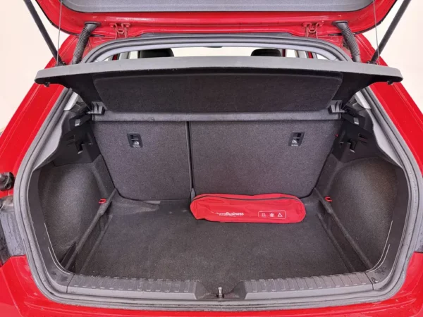 Photo 16 of 25 of WAUZZZGBXKR063496 Audi A1 Sportback 25 TFSI Pro Line