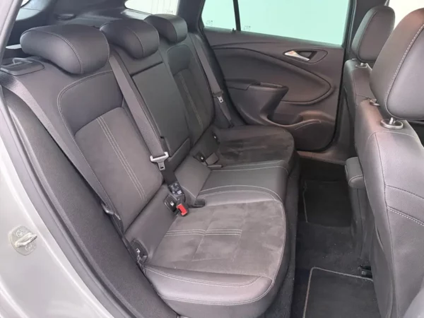 Opel Astra Sports Tourer 1.2 Blitz Elegance