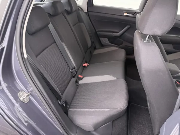 Photo 17 of 25 of WVWZZZAWZNU017170 Volkswagen Polo 1.0 TSI Life (5-drs Hatchb.)