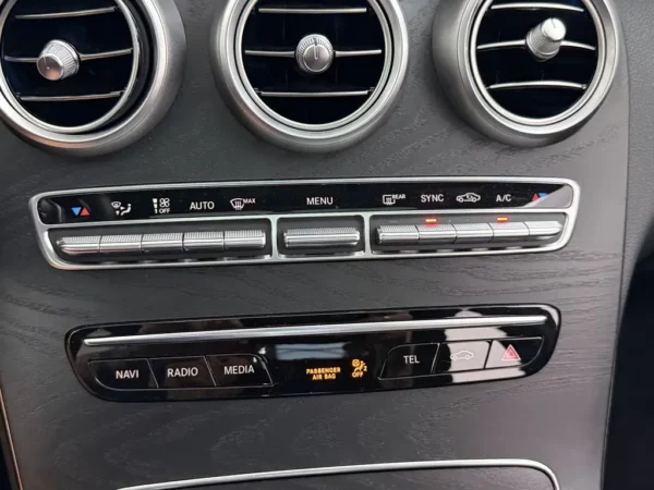 Mercedes-Benz C-Klasse 180 Business Solution AMG