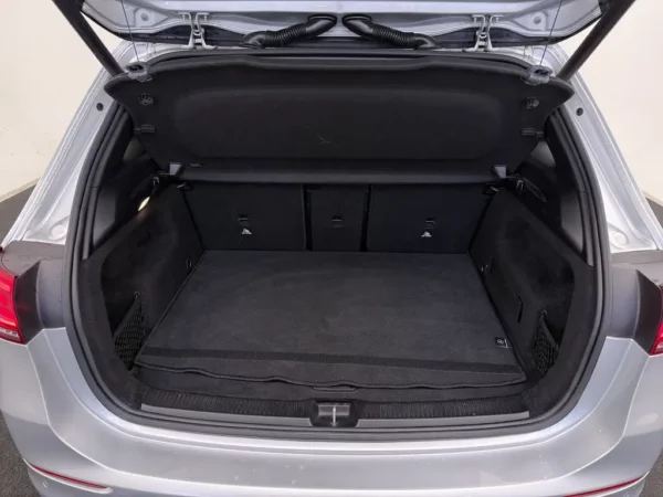 Photo 17 of 28 of WDD2470841J012995 Mercedes-Benz B-Klasse 180 Aut. Business Solution AMG