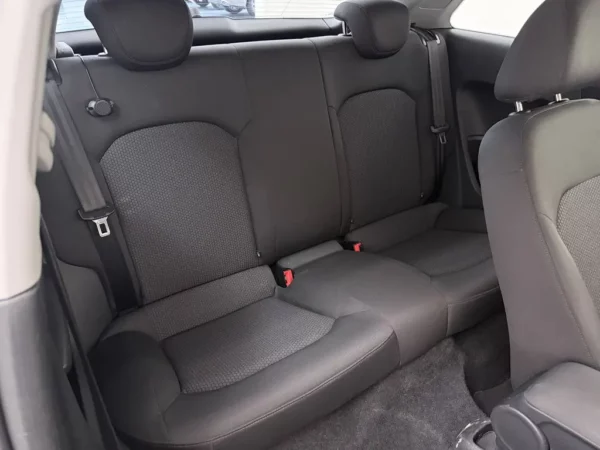Photo 18 of 24 of WAUZZZ8X5GB017407 Audi A1 1.0 TFSI S-Tronic