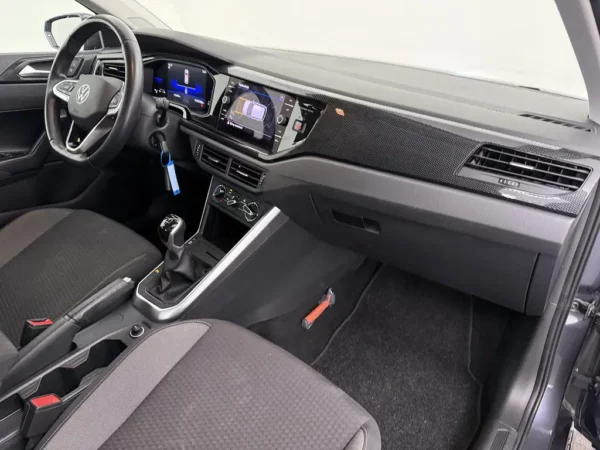 Photo 18 of 25 of WVWZZZAWZNU017170 Volkswagen Polo 1.0 TSI Life (5-drs Hatchb.)