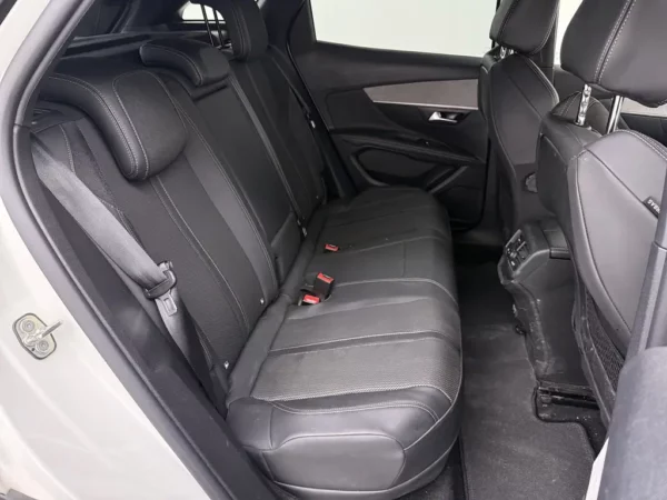 Peugeot 3008 1.6 HYbrid 225 GT