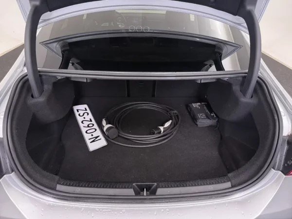 Mercedes-Benz A-Klasse 250 e Business Solution AMG Limited