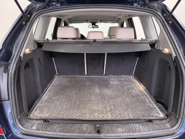 Photo 18 of 32 of WBAWY310900A77887 BMW X3 xDrive20d High Executive