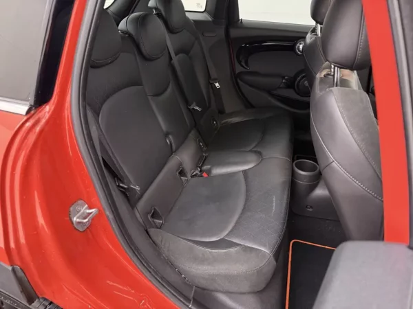MINI 5-deurs 1.5 Aut. Cooper JCW