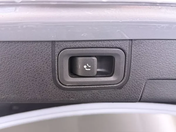 Mercedes-Benz A-Klasse 250 e Business Solution AMG Limited
