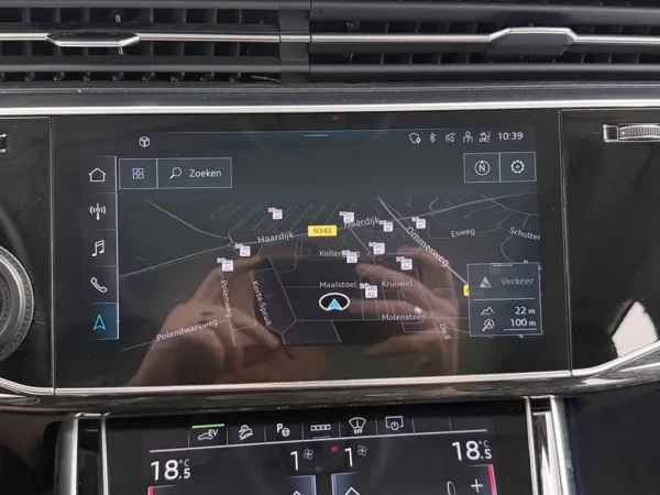 Photo 19 of 34 of WAUZZZ4M9MD013937 Audi Q7 55 TFSI e quattro Pro Line Plus