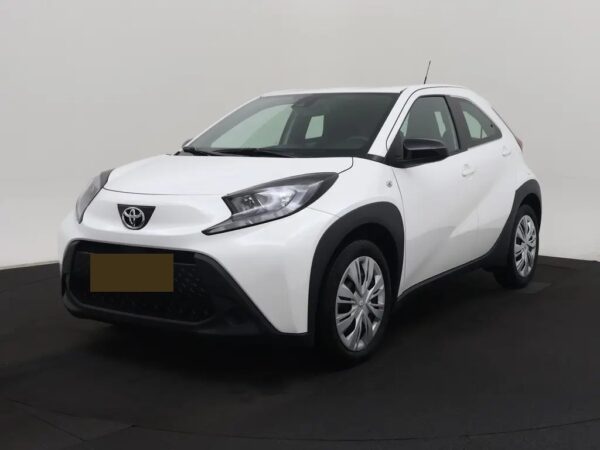 Toyota Aygo X 1.0 VVT-i MT Play