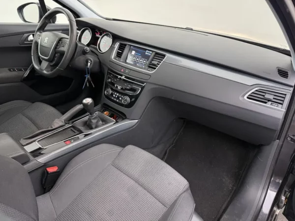 Peugeot 508 SW 1.6 e-THP Blue Lease Executive