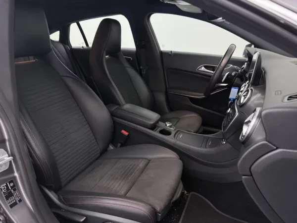 Mercedes-Benz CLA-Klasse Shooting Brake 180 Aut. Ambition