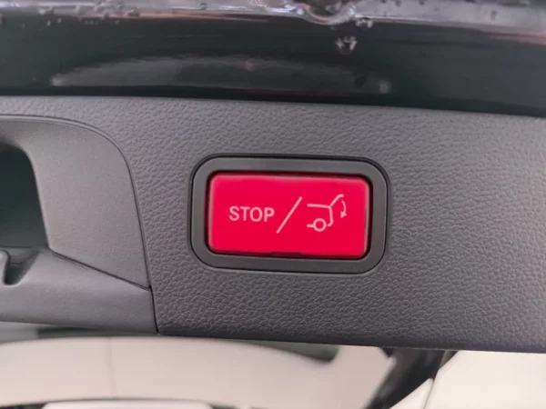 Photo 20 of 29 of WDC2539811V230890 Mercedes-Benz GLC 200 4MATIC Business Solution AMG